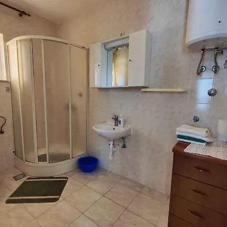 In 36139 * 塞维德